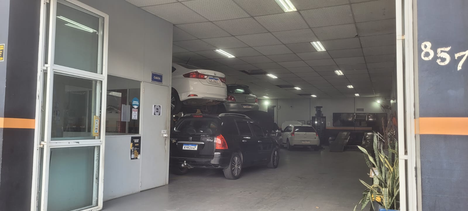 Equipe da Auto Mecânica Sátiro